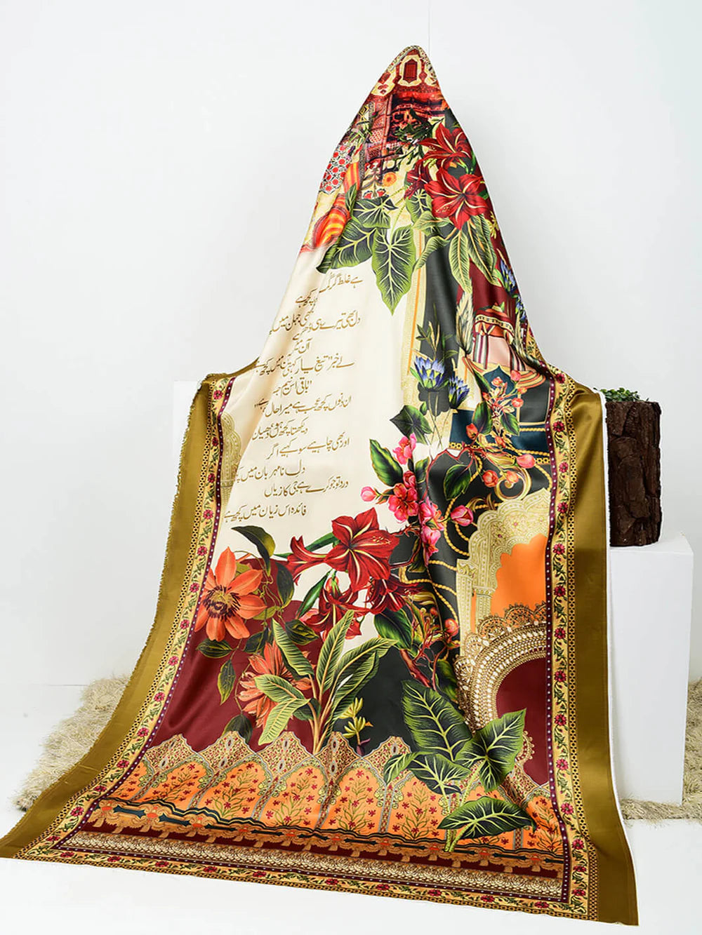Calligraphy Dupatta