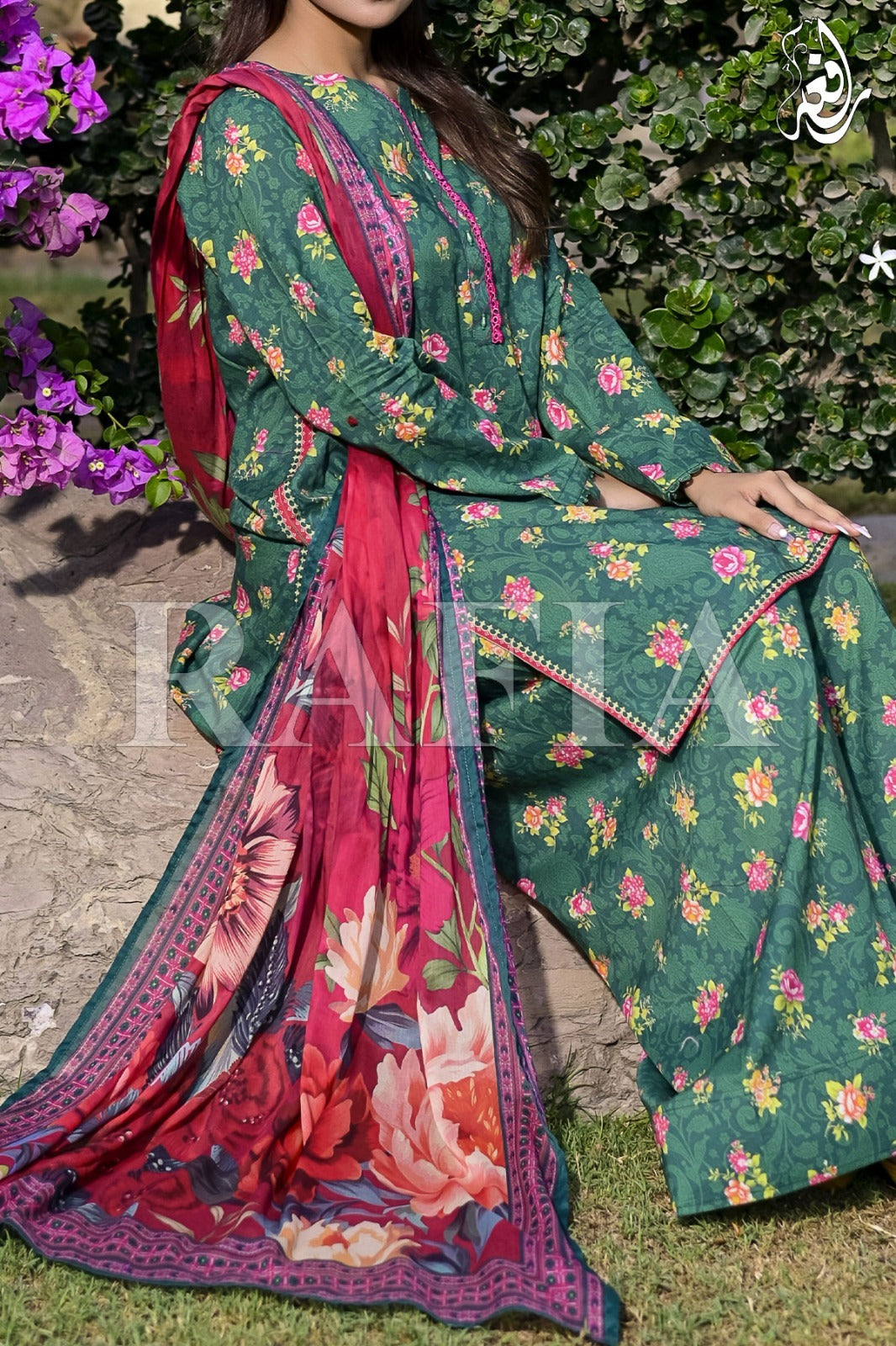 Lawn Dark Green 3pc Suit